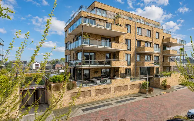 Foto van Piet Heinstraat 129, Lisse
