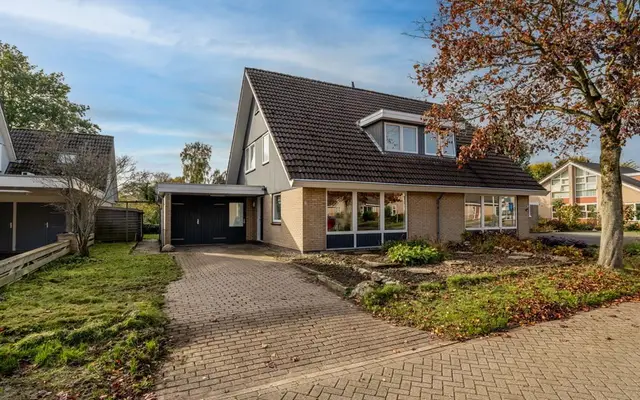 Foto van De Dammen 45, Balk
