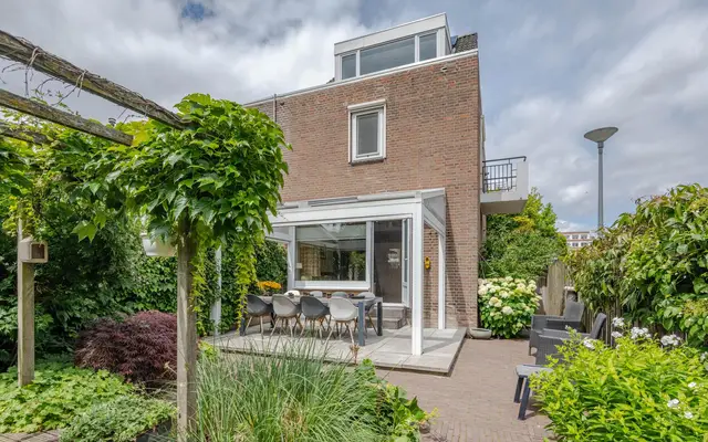 Foto van Ellewoutsdijkstraat 232, Rotterdam