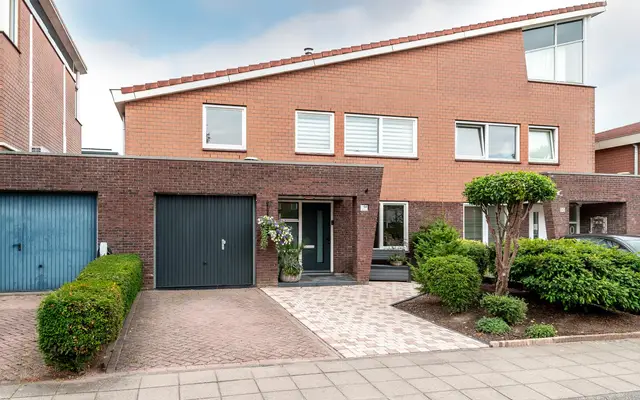Foto van Jozef Israëlslaan 52, Almere