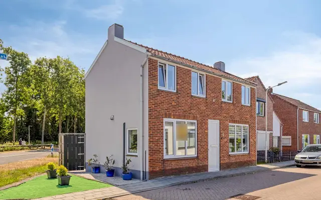 Foto van Plevierstraat 10, Hengstdijk