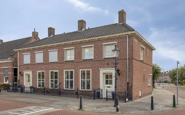 Foto van Lange Brugstraat 62, Etten-Leur