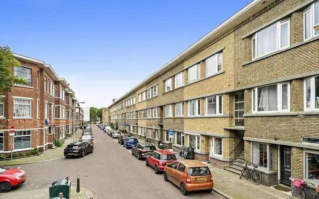 Foto van Den Helderstraat 45, Den Haag