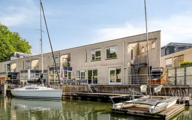 Foto van Pluuthaven 8, Zeewolde