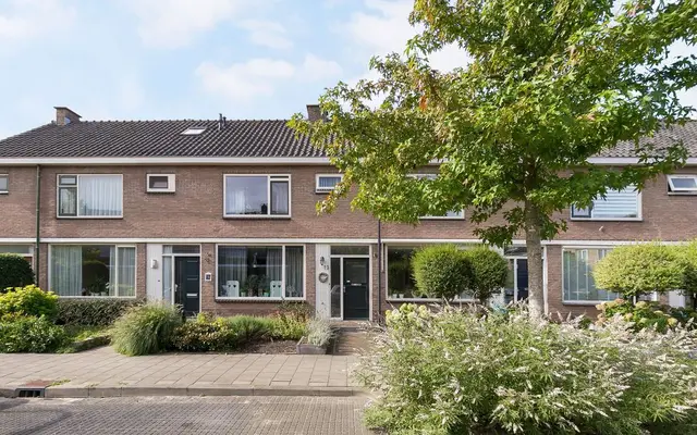 Foto van Waalstraat 19, Alphen aan den Rijn