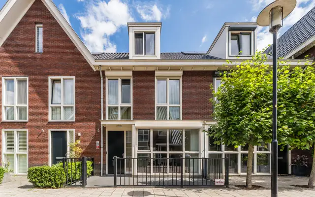 Foto van Rechtsbuitenstraat 9, Kudelstaart