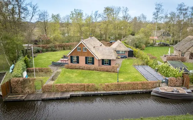 Foto van Hagenbroekweg 6, Ossenzijl