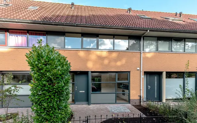 Foto van Valetaweg 69, Almere