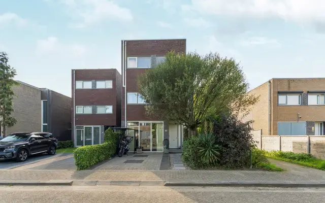 Foto van Kapitein Robstraat 14, Almere