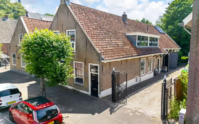 Foto van Voorstraat 16 16, Piershil