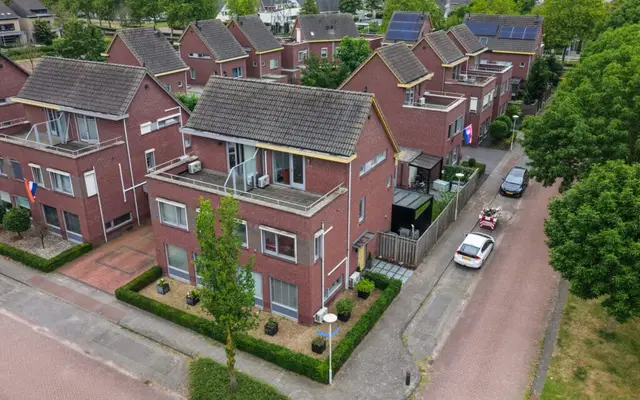 Foto van Priemeind 2, Best