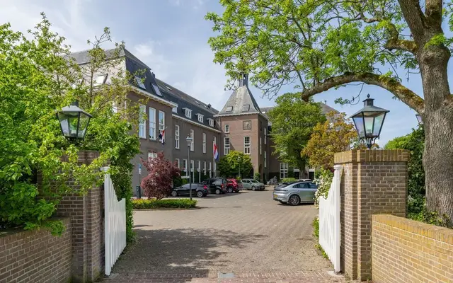 Foto van H.B.S.Laan 10, Oud-Beijerland