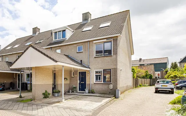 Foto van Breedewaij 64, Hardinxveld-Giessendam