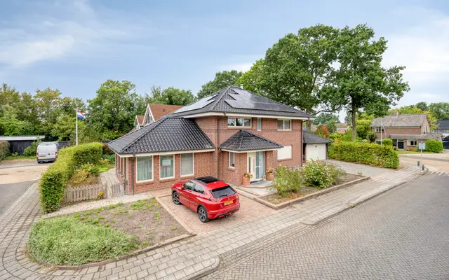 Foto van Kamperfoelielaan 8, Marum