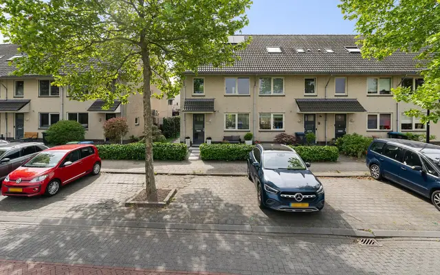 Foto van Vrijenburglaan 275, Barendrecht