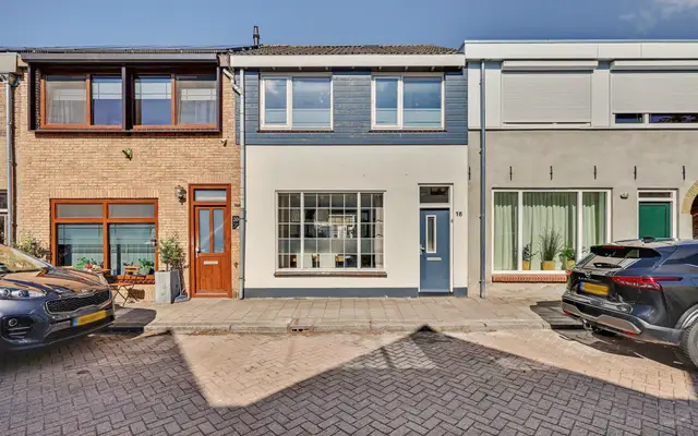 Foto van Middelharnissestraat 18, Schiedam