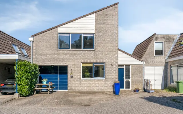 Foto van Rembrandtsplein 5, Oude Wetering