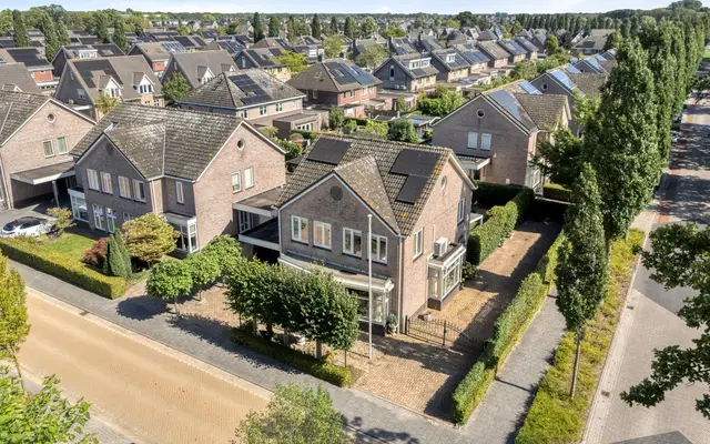 Foto van Van Laarstraat 2, Hardenberg