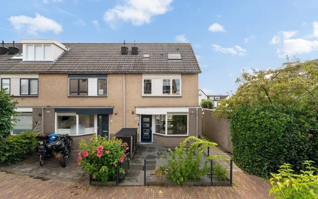 Foto van Ierlandstraat 2, Alphen aan den Rijn
