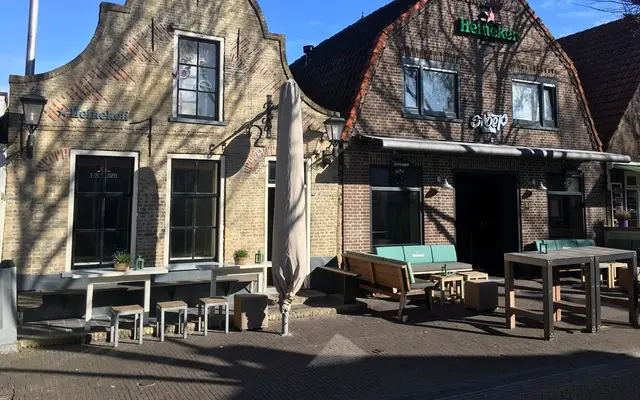Foto van Oosterburen 5, Midsland