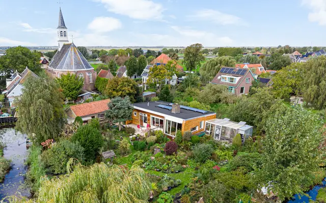 Foto van Dorpsstraat 35, Watergang
