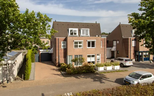 Foto van Thorbeckelaan 105, Kees Buijsen Makelaars