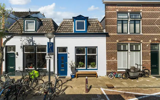 Foto van Rijndijkstraat 33, English text below