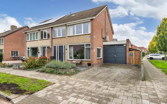 Foto van Blazer 22, Lemmer