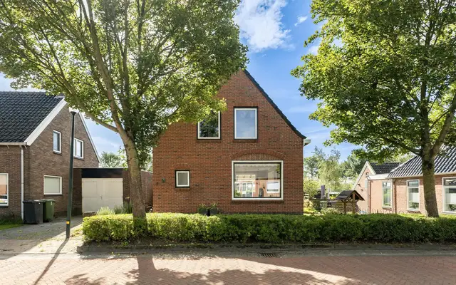 Foto van Hoofdstraat 8, Niezijl