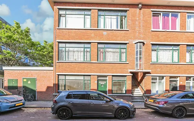 Foto van Joris van der Haagenstraat 31, Den Haag