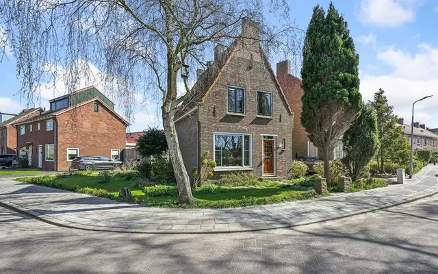 Foto van Raadhuisstraat 36, Westzaan