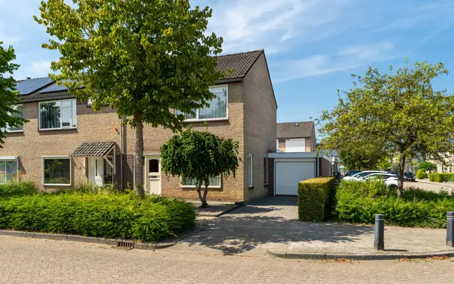 Foto van Vijverstraat 21, Nieuwendijk