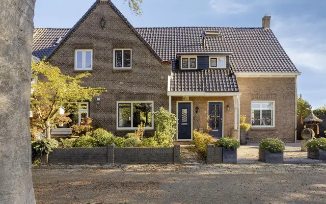 Foto van Loolaan 8, Halsteren