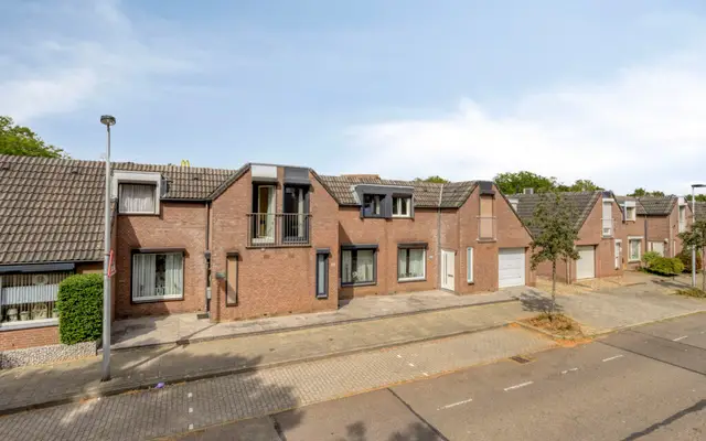 Foto van Aartshertogenstraat 86, Topmakelaars Maastricht