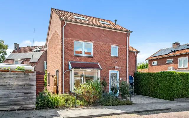 Foto van Leliestraat 1, Deventer