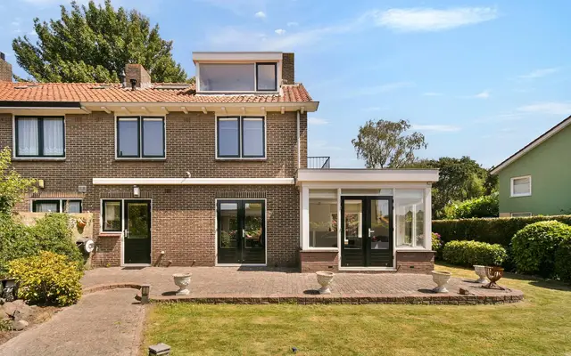 Foto van Burghzatenplein 15, Ouderkerk aan de Amstel
