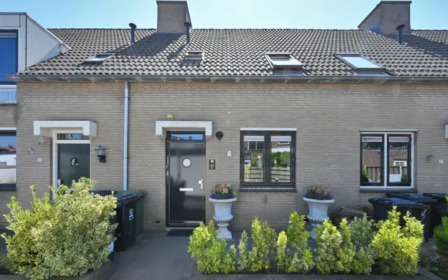 Foto van Amalia van Solmsstraat 45, Honselersdijk