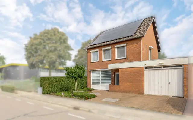 Foto van Charles Ruysstraat 10, Reuver