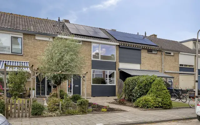 Foto van Troelstrastraat 16, Alblasserdam