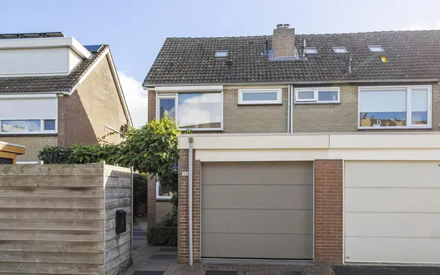 Foto van Lange Griendsweer 103, Hardinxveld-Giessendam