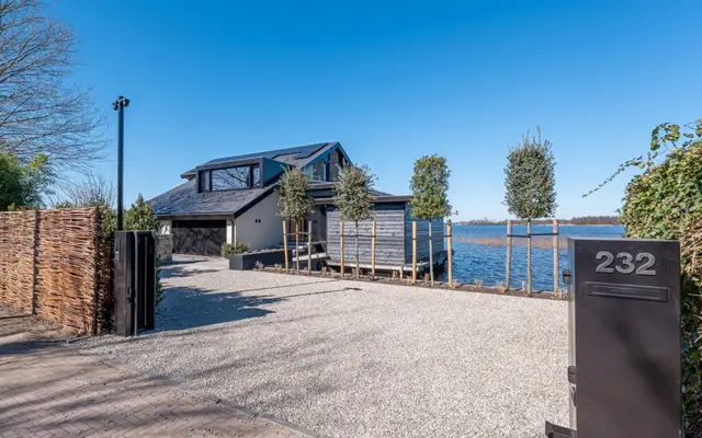 Foto van Nieuw-Loosdrechtsedijk 232, Loosdrecht