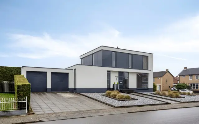Foto van Zuidsingel 7, Maasbracht
