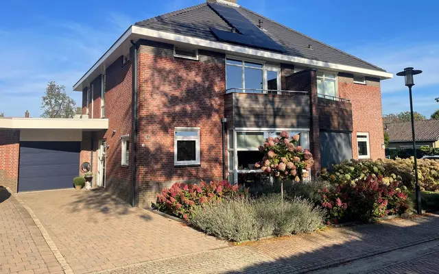 Foto van Tussen de Heggen 20, ZETTEN