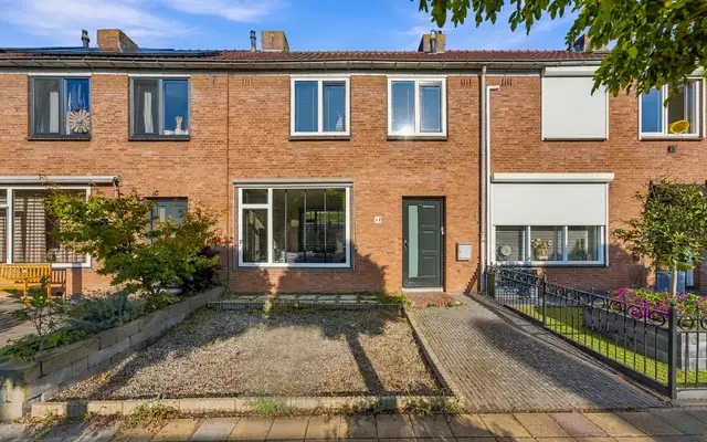 Foto van Papaverstraat 22, Alblasserdam
