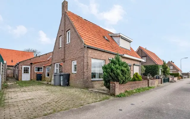 Foto van Heerstraat 6, Maasbommel