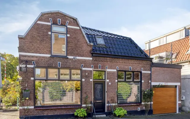 Foto van Leidsestraatweg 1, Woerden
