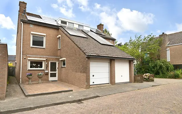 Foto van Oosterstraat 56, Dinteloord