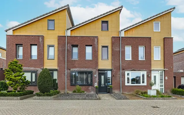 Foto van Burgemeester de Regtstraat 8, Rucphen