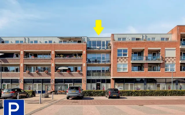 Foto van Dorpsplein 64, Dodewaard