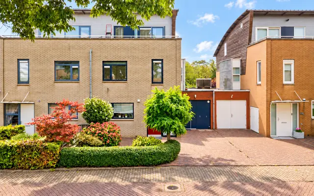 Foto van Marga Klompéstraat 34, Leiden